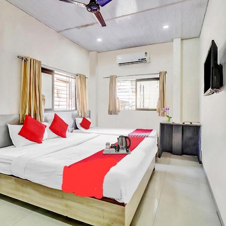 Hotel Kailash Park- Near International Airport Mumbai Ngoại thất bức ảnh