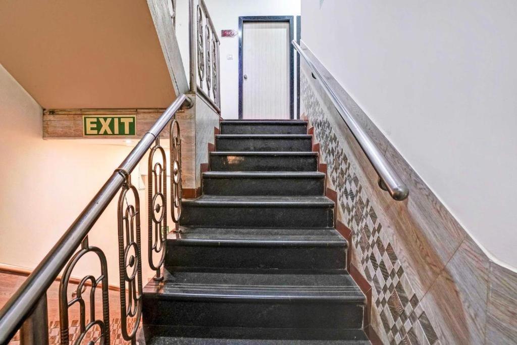 Hotel Kailash Park- Near International Airport Mumbai Ngoại thất bức ảnh
